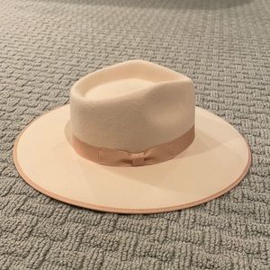 Lack of Color ‘Ivory Rancher’- Medium 57CM (NWT)